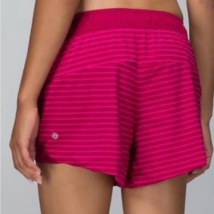 Lululemon short reversible size 4